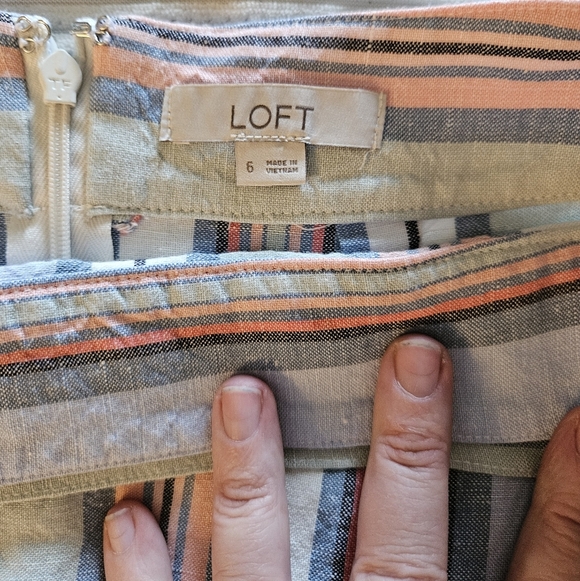 LOFT Striped Wrap Skirt with Ruffle Hem Size 6 - Picture 4 of 12